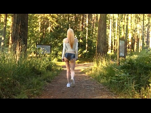 ❤️ Wanita cantik bergerak perlahan, bukan video bogel ❤❌ Lucah pada ms.porn-mz-com.ru ❌